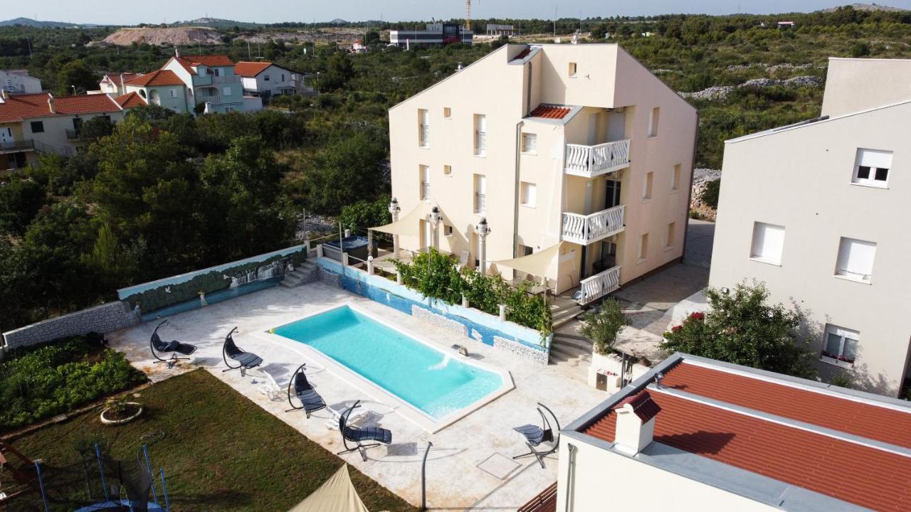 Apartmani Ivan V Relax Vodice Exterior photo